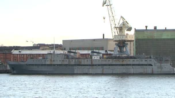 Porto fluvial — Vídeo de Stock