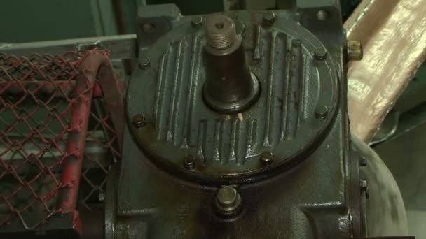 An industrial background. Machine, mechanism — Stock Video