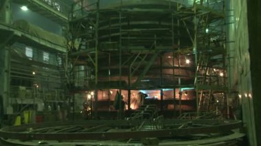 denizaltılar ve gemi üretim tesisi.