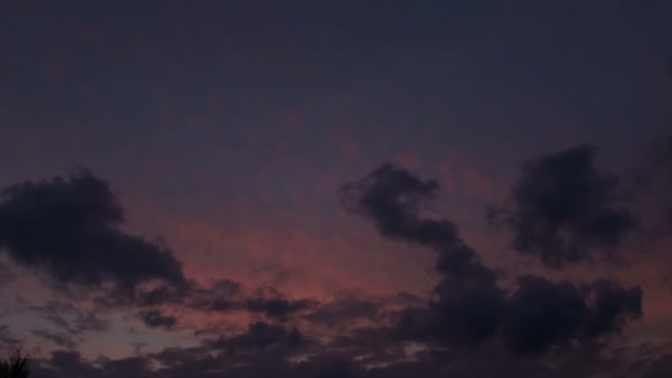 Fliegende Wolken — Stockvideo