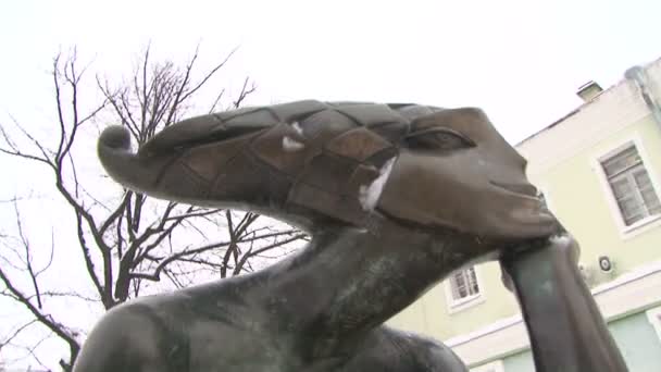 Die Skulptur des kleinen Prinzen — Stockvideo