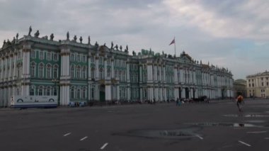 st. Petersburg palace square