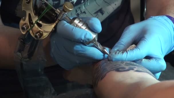 Tatuaż na ciele — Wideo stockowe