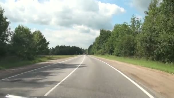 도시 고속도로에서 자동차의 흐름 — 비디오