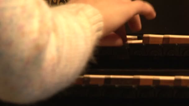 Cembalo, tangentbord, hand — Stockvideo