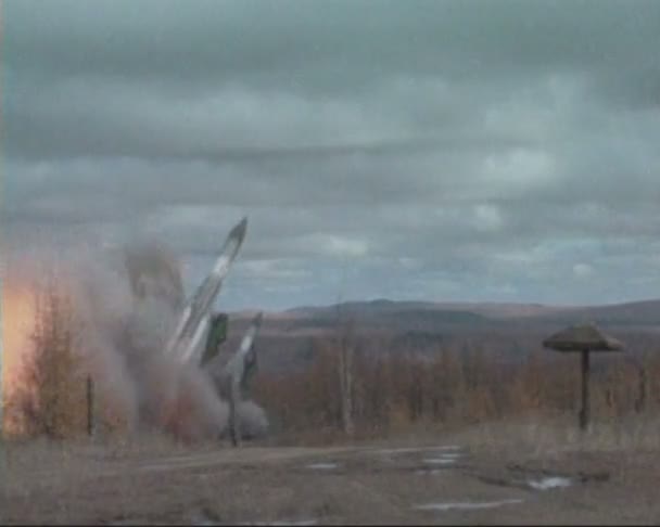 Démarrer un missile balistique intercontinental 