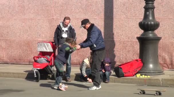 Patinação em patins — Vídeo de Stock