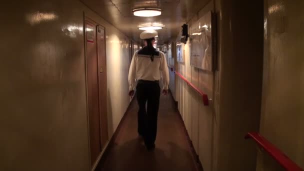 Ο διάδρομος του πλοίου — Αρχείο Βίντεο