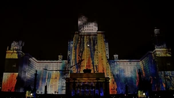 Lasershow 4d på huvudbyggnaden vid Moskvas statliga universitet — Stockvideo
