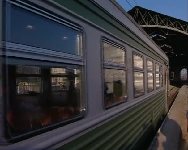 Viajes en tren — Vídeo de stock