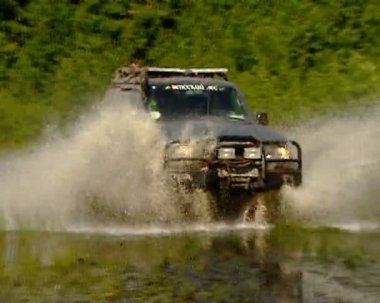 bir jeep yarışı