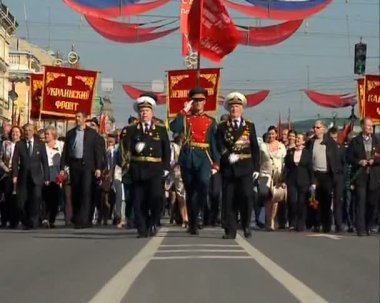 Zafer Bayramı geçit