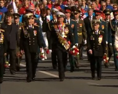 Zafer Bayramı geçit