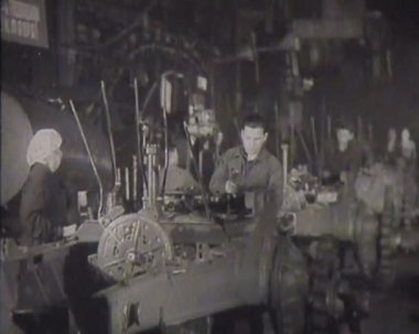 işçiler fabrikada SSCB. Aktüalite.