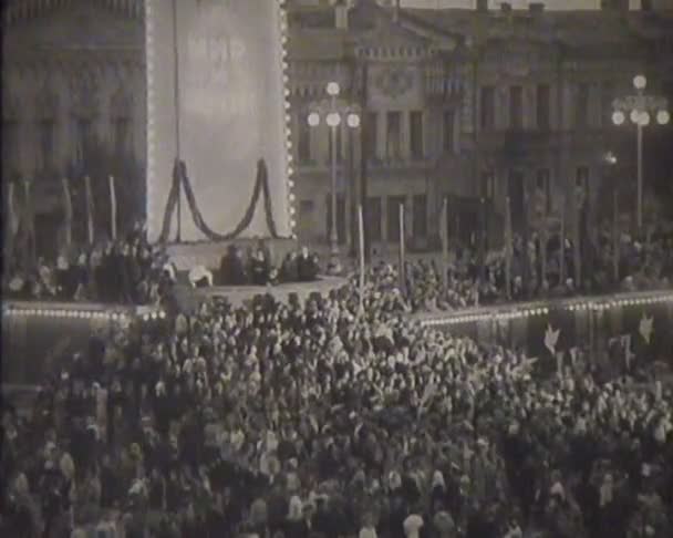 Newsreel Soviet Union, dances at the festival. — Stock Video