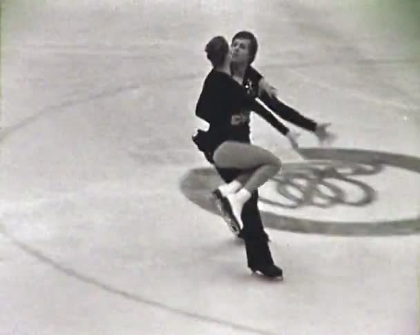Figure skating. — Stock Video