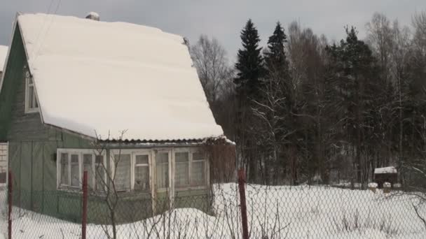 Casa no inverno — Vídeo de Stock