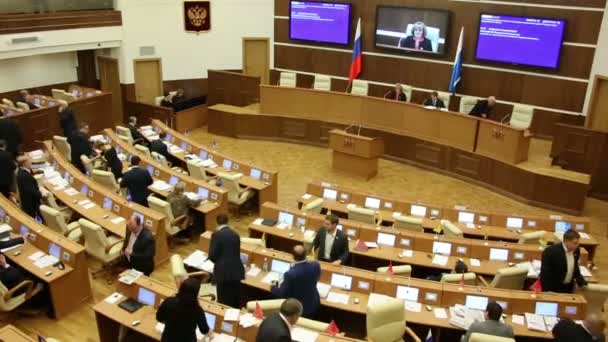 Rusya, Moskova Hükümeti evde çalışma saatlerini — Stok video