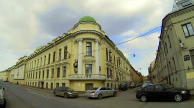 st. Petersburg'da eski bir binanın dış cephe