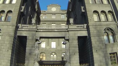 R.G.Vege'nın karlı ev St Petersburg