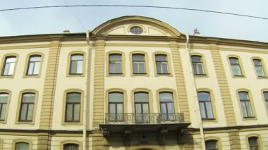 st. Petersburg'da eski bir binanın dış cephe