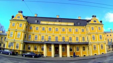 st. Petersburg'da eski bir binanın dış cephe