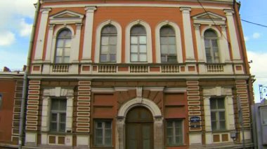 st. Petersburg'da eski bir binanın dış cephe