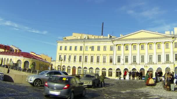 St. Petersburg egy régi épület homlokzati — Stock videók