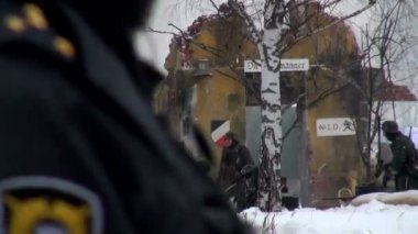 kırmızı bayrak ile saldırı