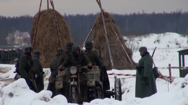 Soldados alemanes en la guerra de Leningrado — Vídeos de Stock