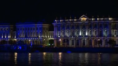 Hermitage, gece
