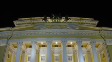 eski bina gece, st. petersburg, Rusya Borsası