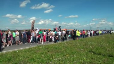 Araba ralli ziyaretçi