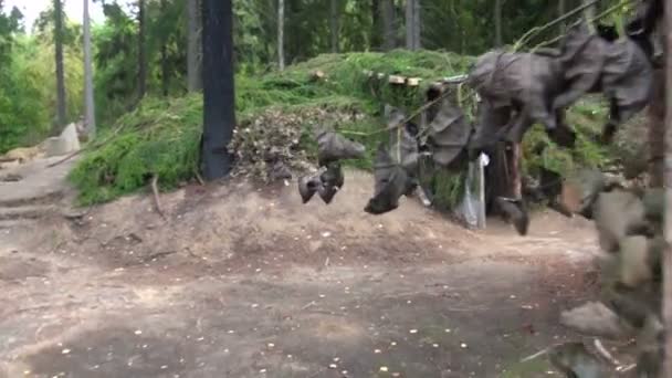 Militair kamp in de bossen — Stockvideo