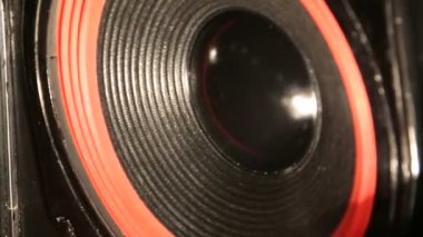 Subwoofer hoparlör