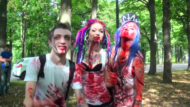 Přehlídka zombie — Stock video