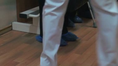ayaklarda galoş