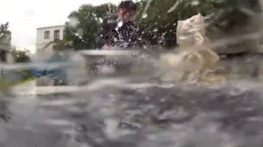 zorunlu works tarafından mahkum