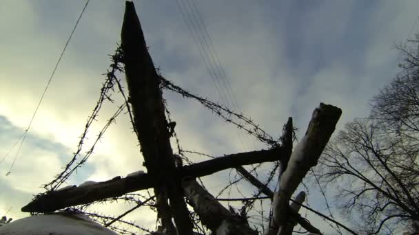 Militärische Barrieren, Hindernisse — Stockvideo