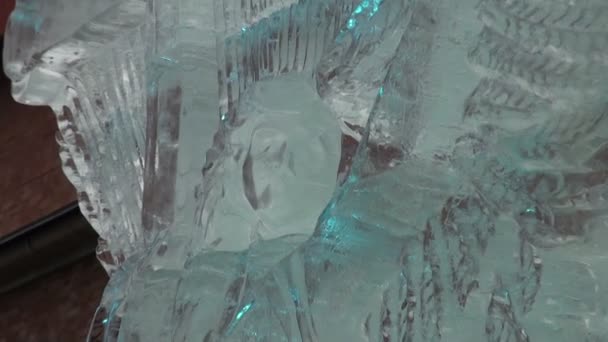 Escultura de hielo — Vídeos de Stock