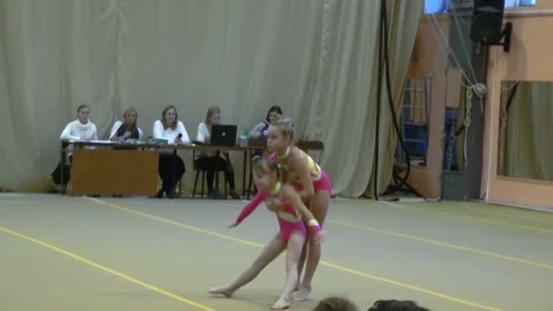 Dla dzieci zawody w Gimnastyce — Wideo stockowe