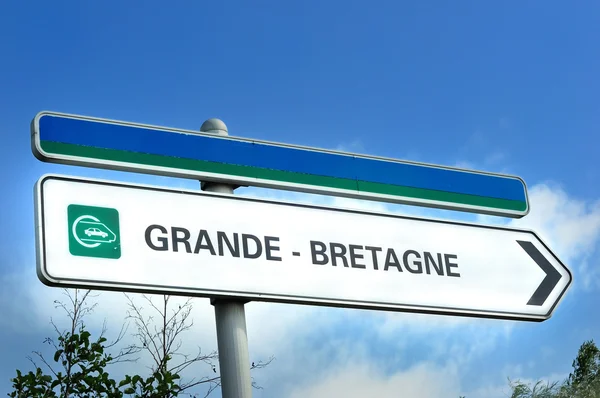 Sign pointing towards the chunnel to Grand Bretagne or Great Bri Royalty Free Stock Photos
