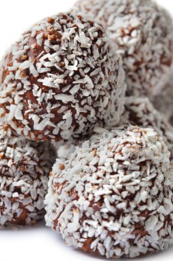 çikolata ve Hindistan cevizi top