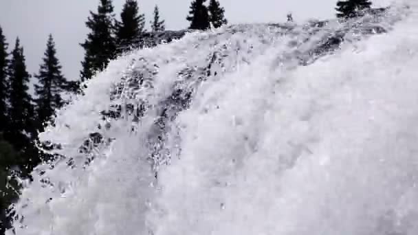 Cachoeira na Suécia — Vídeo de Stock