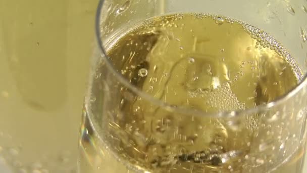 Glas med champagne — Stockvideo