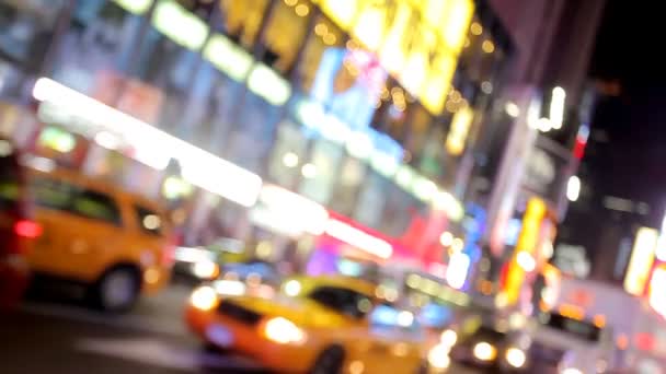 Times Square en Nueva York por la noche — Vídeo de stock