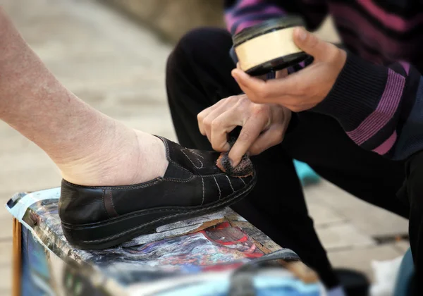 靴の磨きを取得 — ストック写真