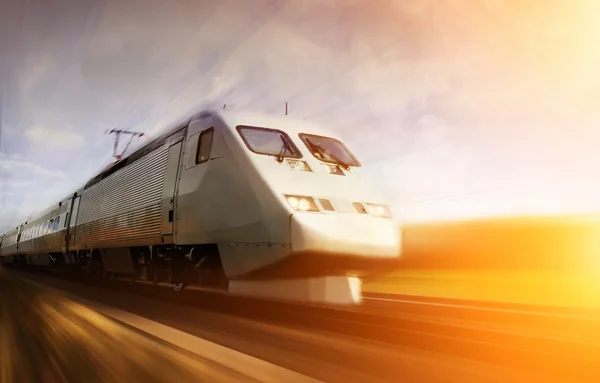 モーション ブラーと高速鉄道 — ストック写真