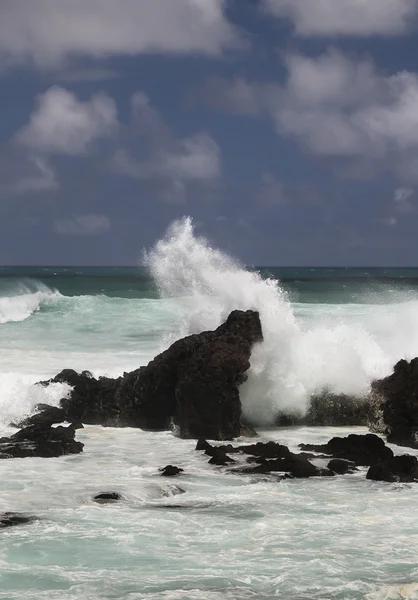 Crashing wave — Stock Photo, Image