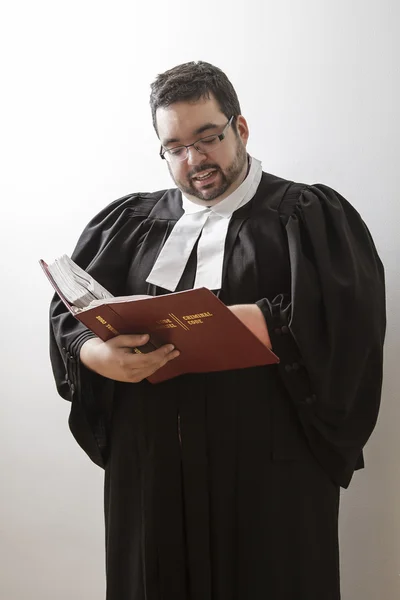 Reading the law — Stock Photo, Image